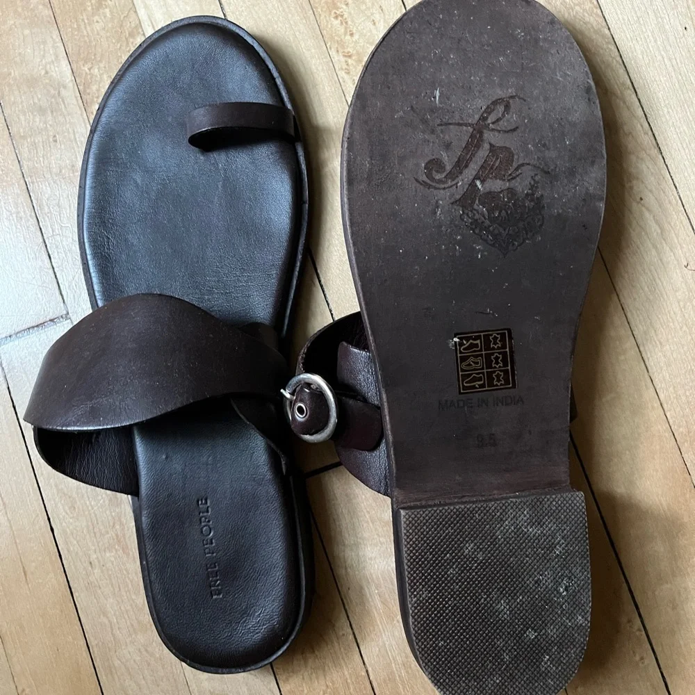 Free People Brown Leather Sandals - like new! - Picture 3 of 3